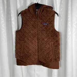 Patagonia Women's Los Gatos Hooded Vest
Reversible /Small
